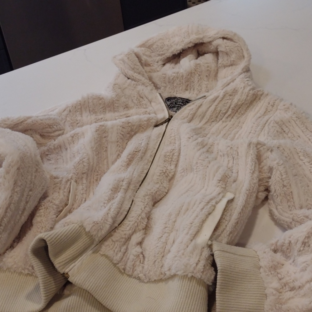 Sweatshirt  hoody  à la Chanel